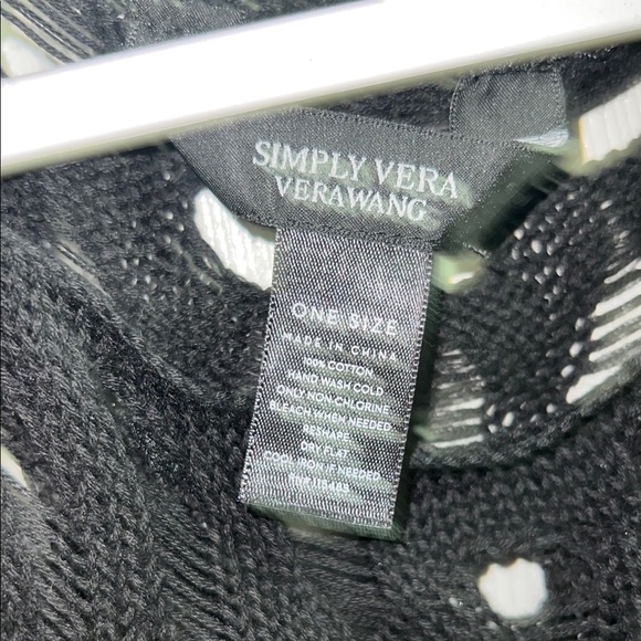 Elegant Black Shawl poncho Top - Picture 3 of 6